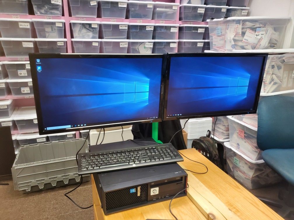 24' DUO MONITOR WITH DUO STAND (INV. D1002N)