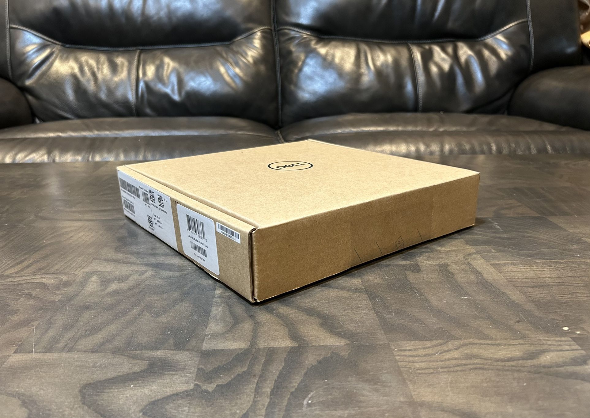 New / Like New DELL WD19S USB C docking station with 180w charger for dual monitor for laptop desktop computer devices