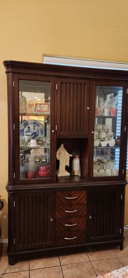 Hutch Cabinet Very Beautiful 