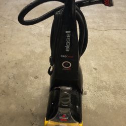 Bissell pro heater carpet cleaner very good working condition