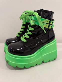 Black & Neon Green Dolls Kill Platform Rave Boots – Women’s Size 8
