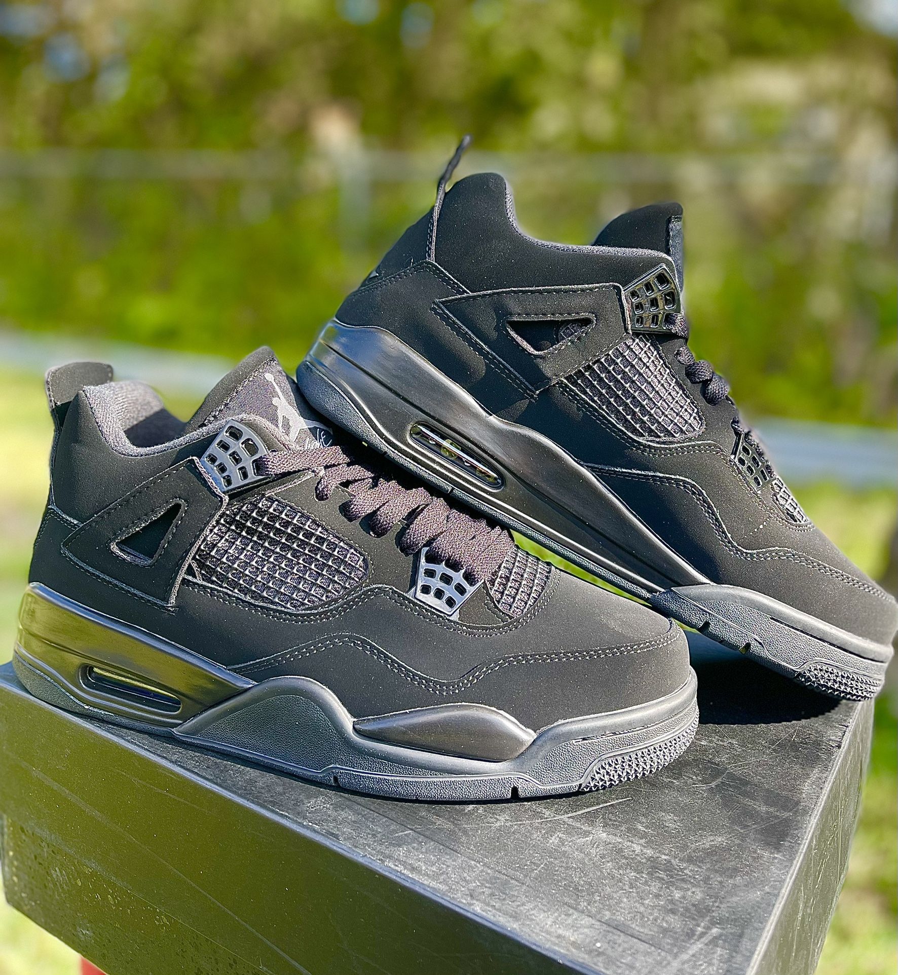Jordan 4 ‘Black Cat’