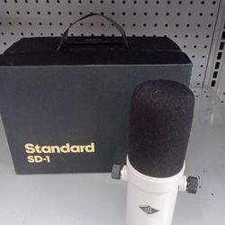 Microphone