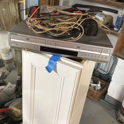 DVD/VHS