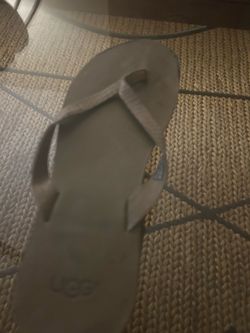 Ugg flops
