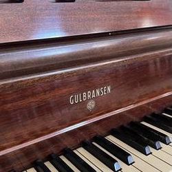 Gulbransen Piano