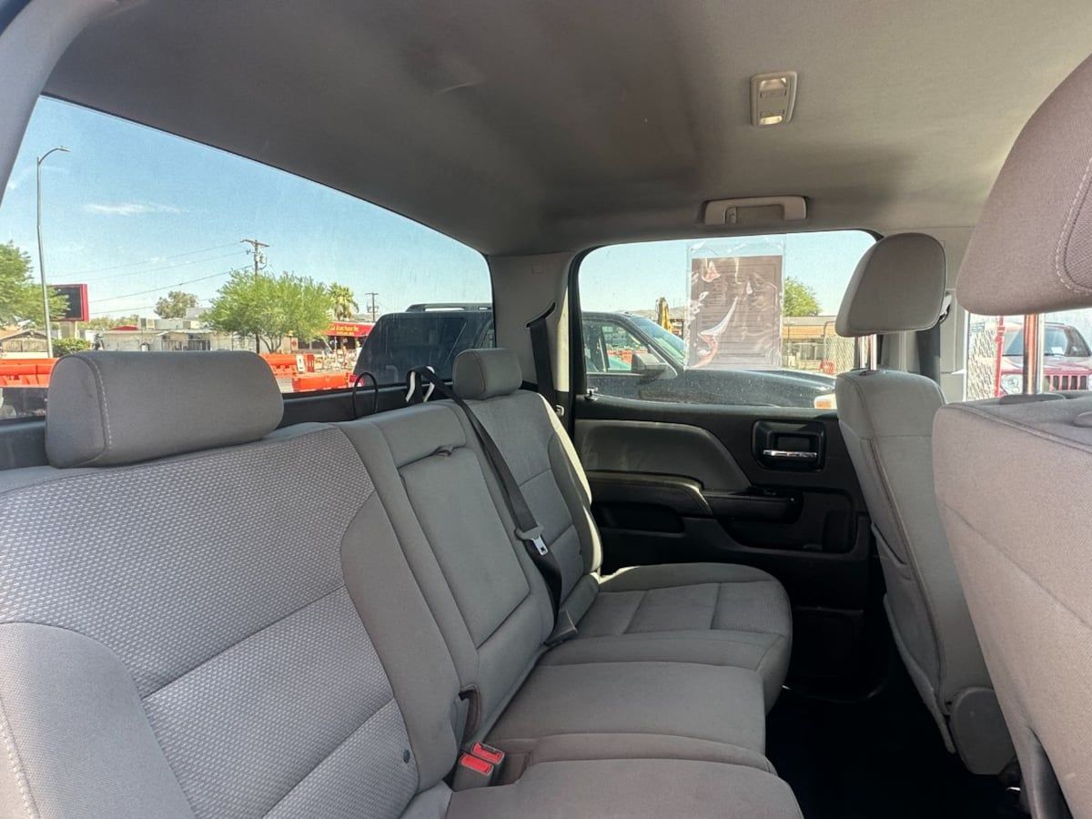 2018 Chevrolet Silverado 1500 for Sale in Phoenix, AZ - OfferUp