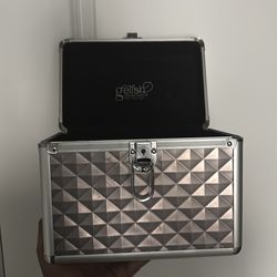 Gelish nail box