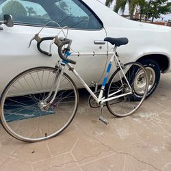 Viscount 1970s road Bike