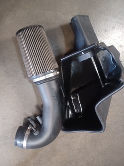 JLT Cold Air Kit 15-17 Mustang GT $240