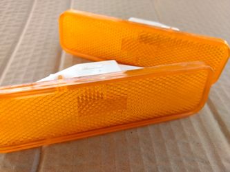 82 - 87 El Camino GMC Caballero new side fender Amber running lights