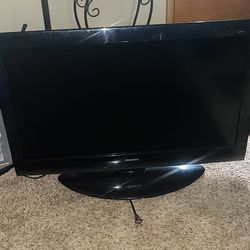 Toshiba 42in HD TV