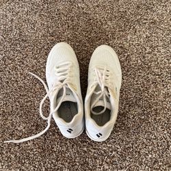 Tennis Shoes