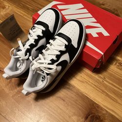 Size 7y Court borough low recraft (gs)