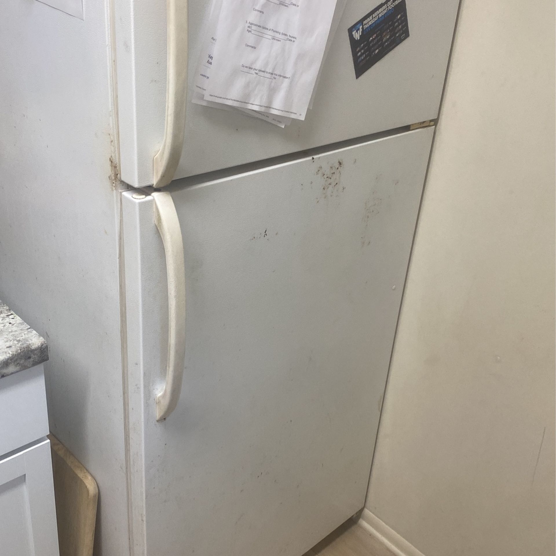 Refrigerator