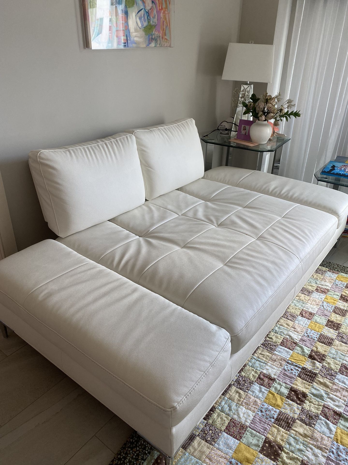 Sofa (Modani Furniture)