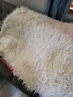 Foux Fur Fabric 1/2 yard ( 18"×60") $ 10