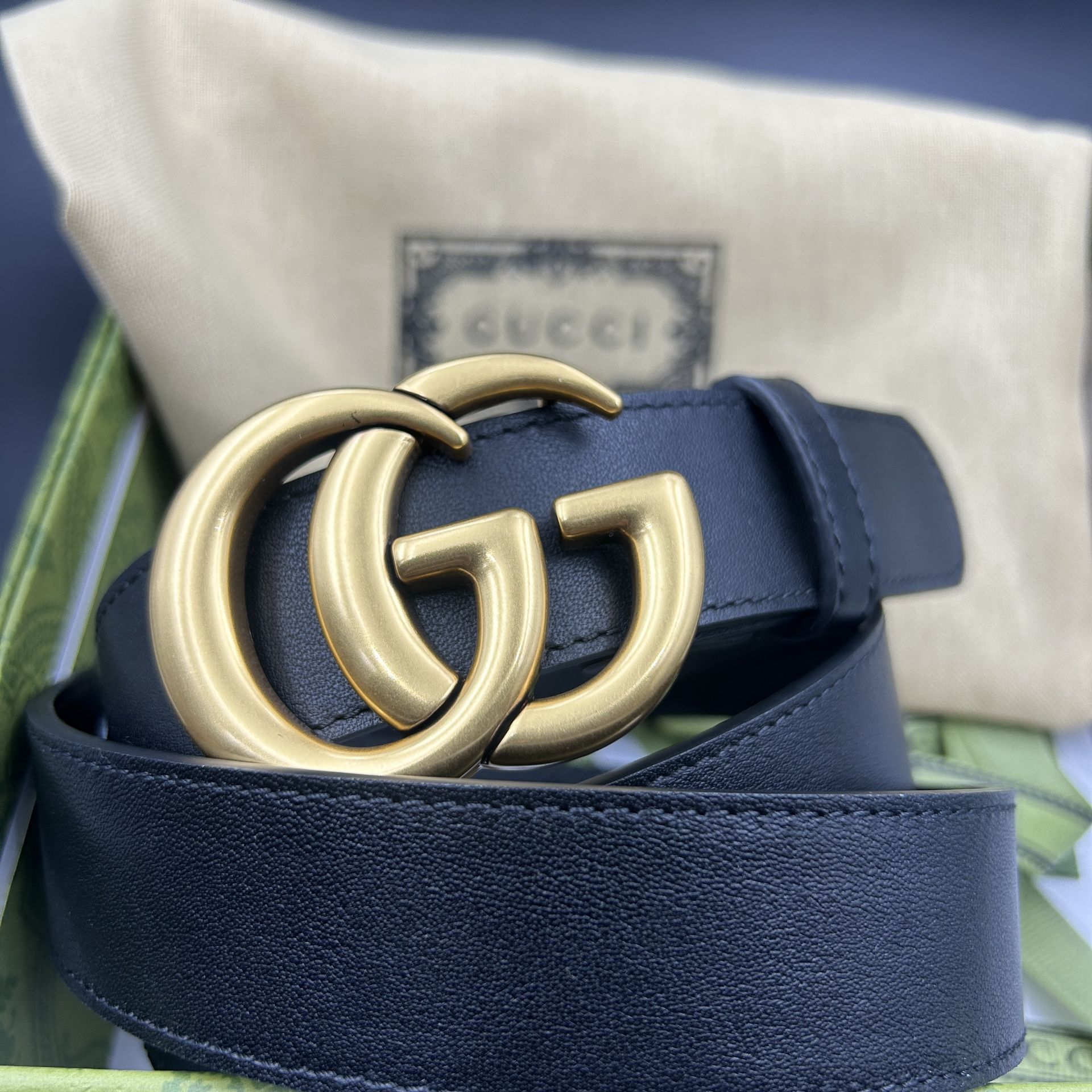 Gucci Women's Classic Black Belt