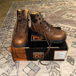 Timberland Pro Safety Toe Women’s Shoes, Size 6