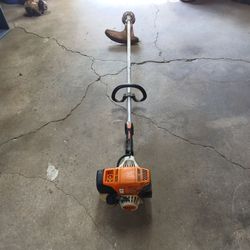 tengo esta wuira stihl Fs 131R  ala venta