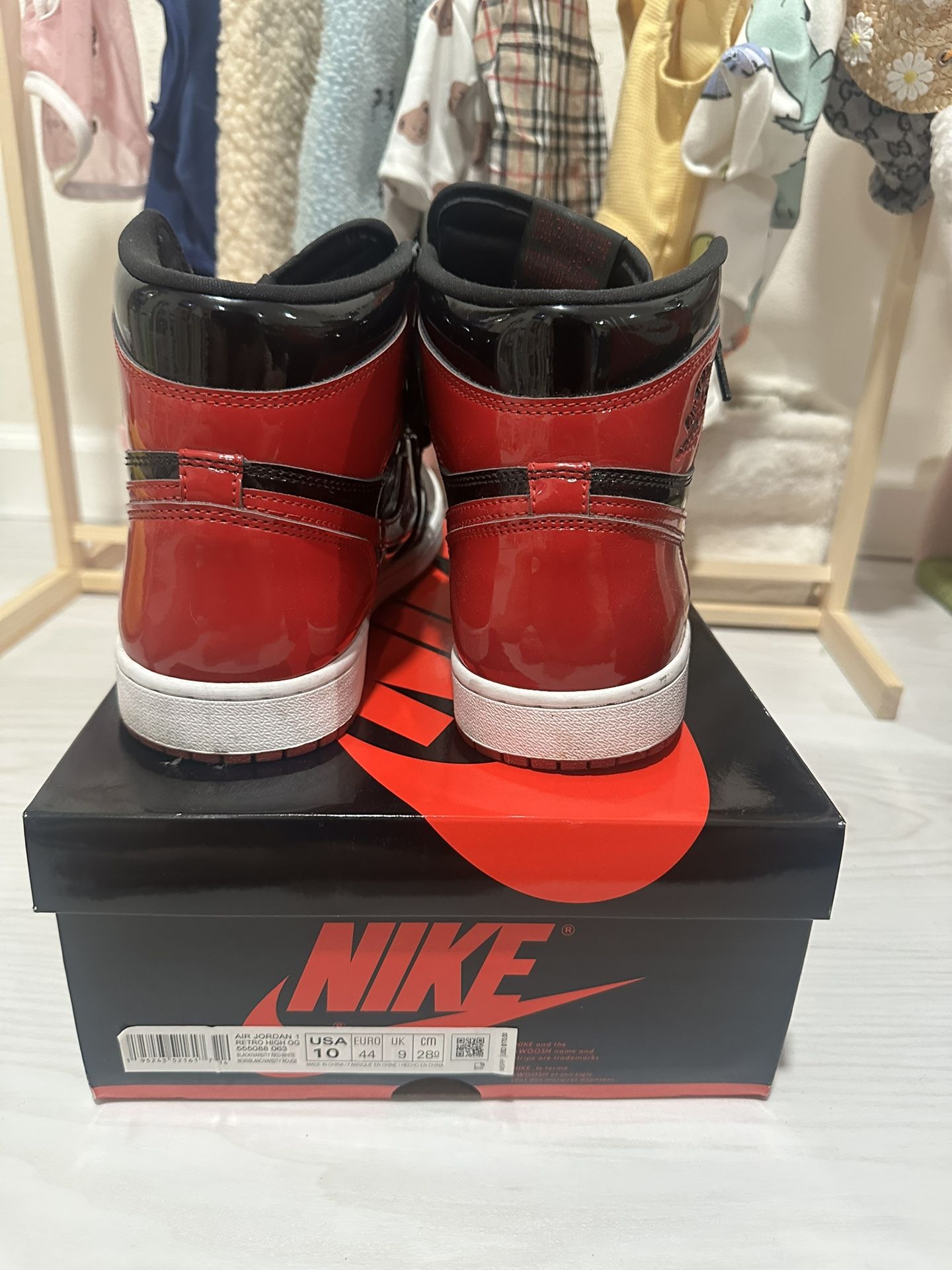 Jordan 1s High OG “Patent Bred” Size 10