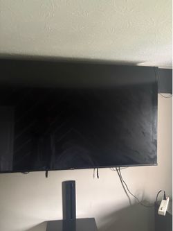 Hisense roku 70’inch