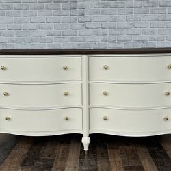 Vintage American Martinville  Dresser