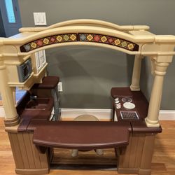 Step 2 grand Walk-in Kichen With Melissa & Doug Wooden Food