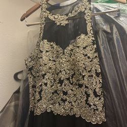 Variety  of Women’s Dresses Sizes 10 -12