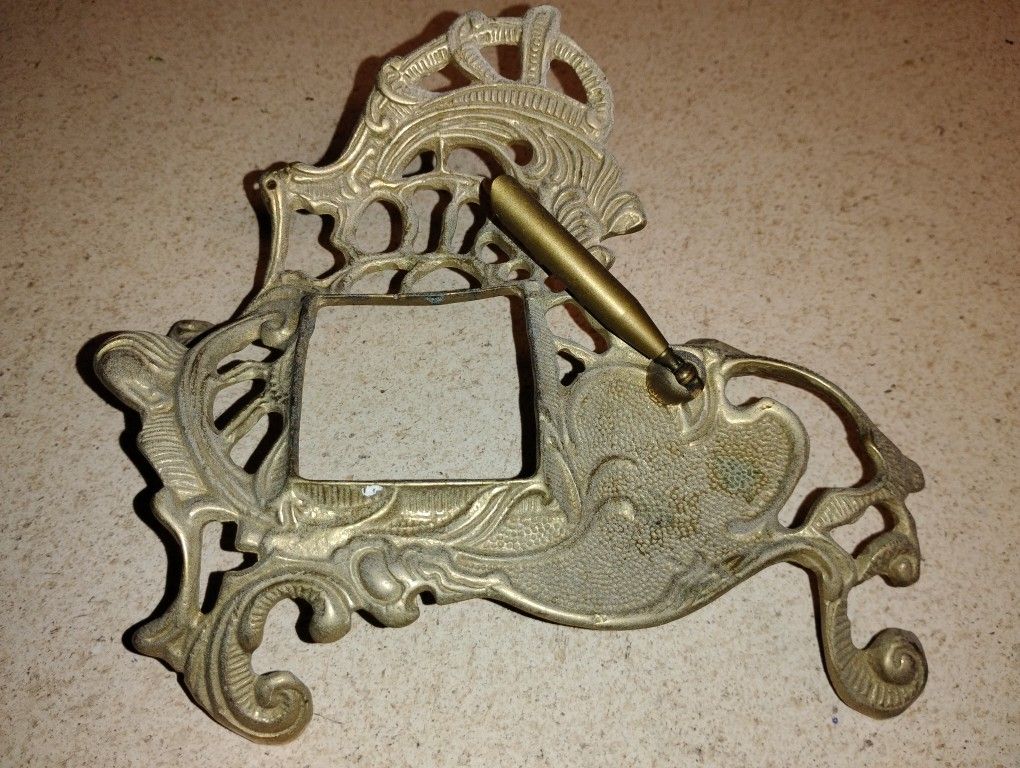 Antique Art Nouveau Pen And Inkwell Desk Set