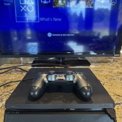 Sony PlayStation 4 PS4 Slim 1TB CUH-2115B Console Bundle - Controller