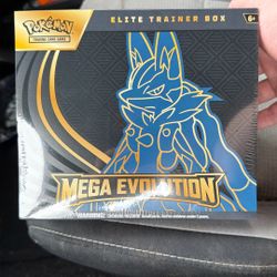 Mega Evolutions ETB Mega Lucario