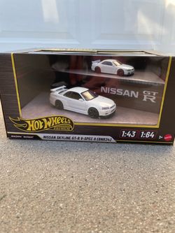 Hot wheels Nissan gtr r34. 1/43.  1/64