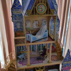 Disney Princess Cinderella Royal Dream Dollhouse 