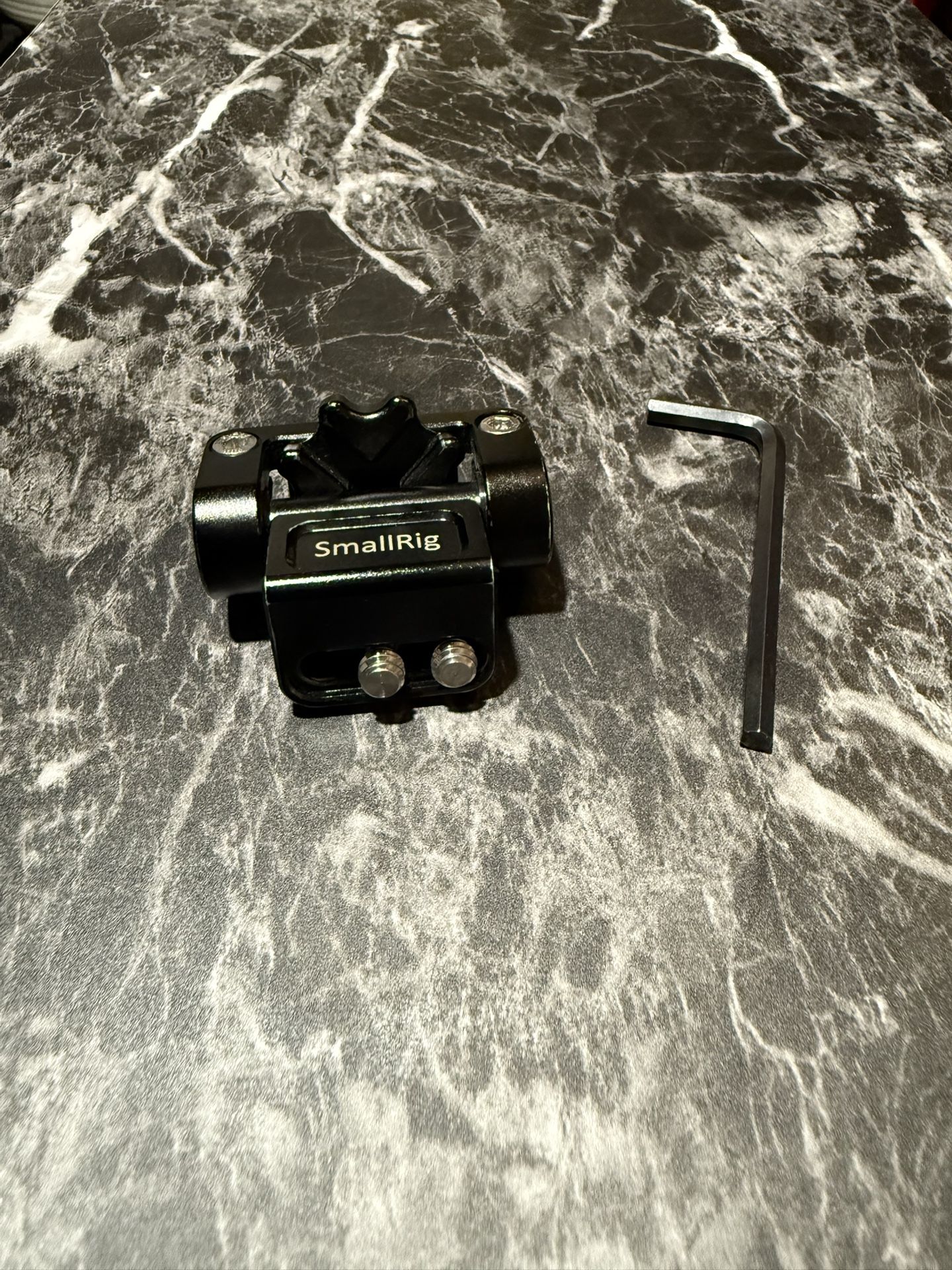 Smallrig monitor mount