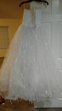 Wedding dress