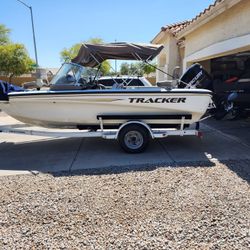 Tracker Tundra 2002 V18.HULL ALUMINUM ALLOY 