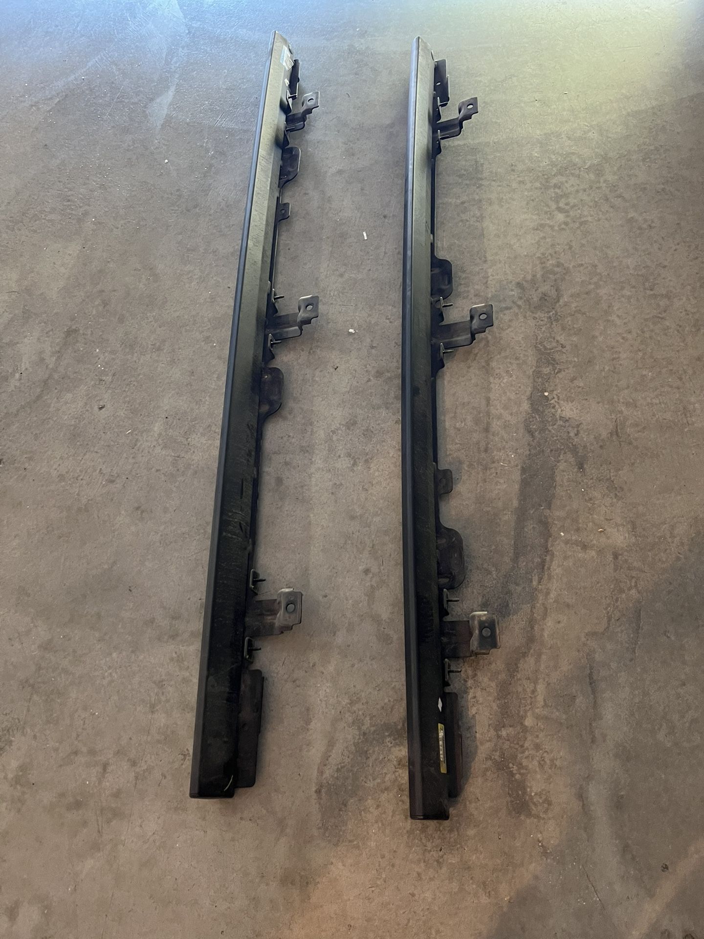 Jeep JL Stock Rock Sliders 4door