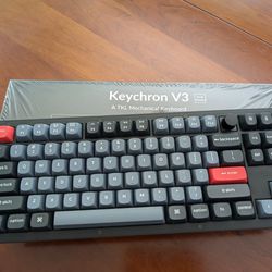 Like new Keychron V3 with knob mechanical keyboard