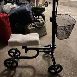 BodyMed Heavy Duty Knee Walker 
