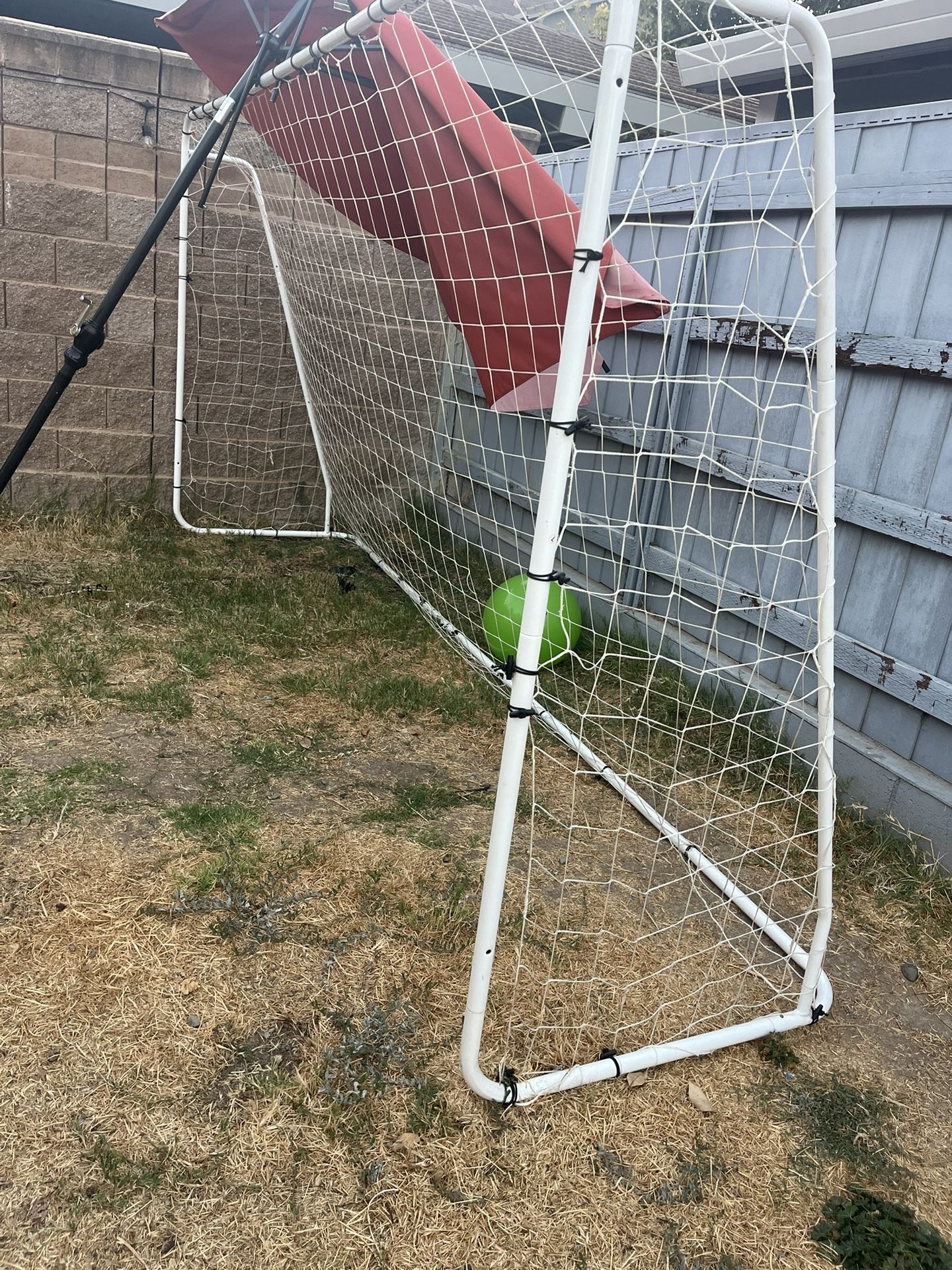 Soccer Net With Top And Side Guards 