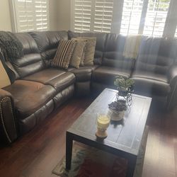 leather Couch 🛋️ 