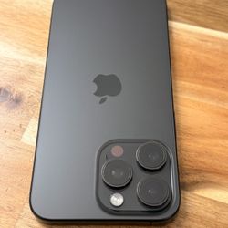 iPhone 15 Pro Max 512GB Unlocked For Any Company ✅Price Firm✅