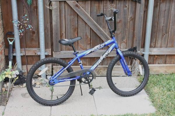 Huffy 20 In. Rock It Boy Kids Bike, Royal Blue