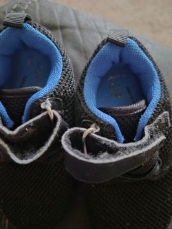 Baby shoes