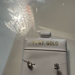 14KT Gold Earrings 