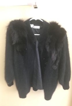Woman's Black sweater new 80% angora to 20% acrylic
