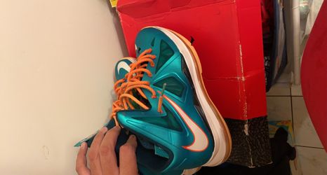 LeBron X Miami Dolphins Size 8.5