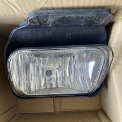 Chevy Silverado Passenger Side Fog Light