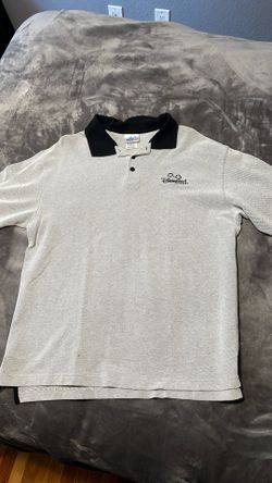 Men’s Size xL Disneyland Shirt